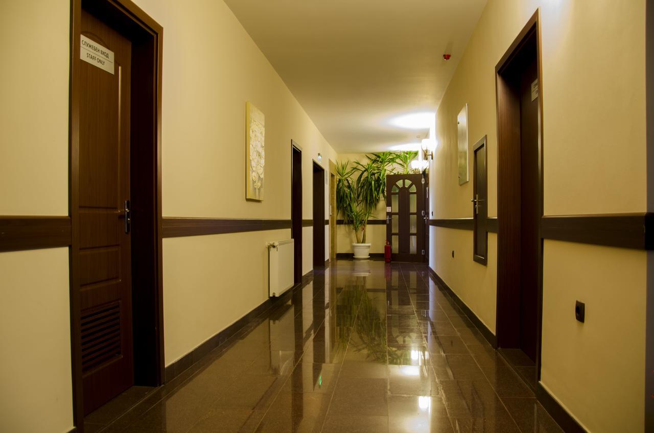 Rubis Hotel Rudozem Экстерьер фото